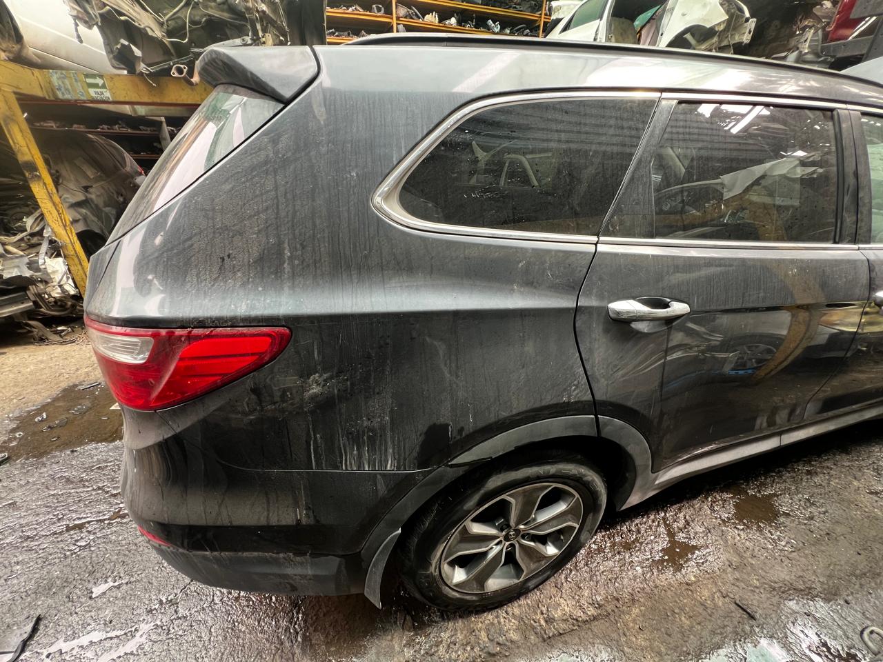  Hyundai GRAN SANTA FE 2014    EN DESARME